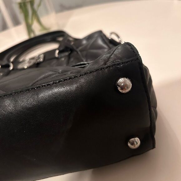 Michael Kors Quilted Hamilton Bag - Picture 3 of 11